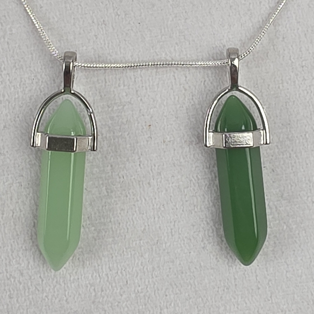 NWOT Crystal Point Chakra Aura Necklace Sterling Silver Chain 18" - Picture 4 of 7